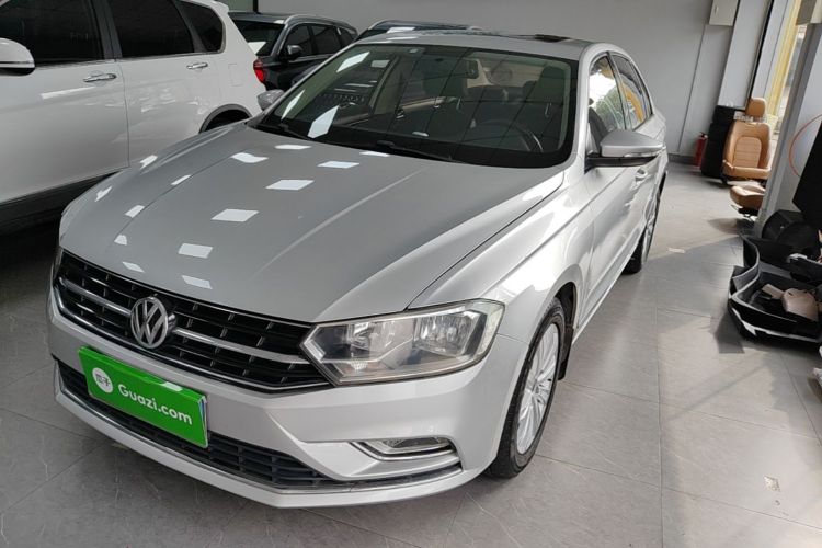 Volkswagen Bora 2016 car image #2