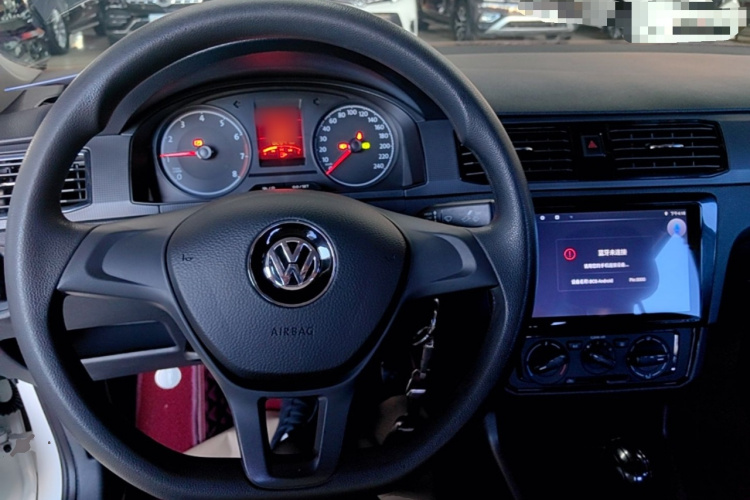 Volkswagen Santana 2021 car image #10
