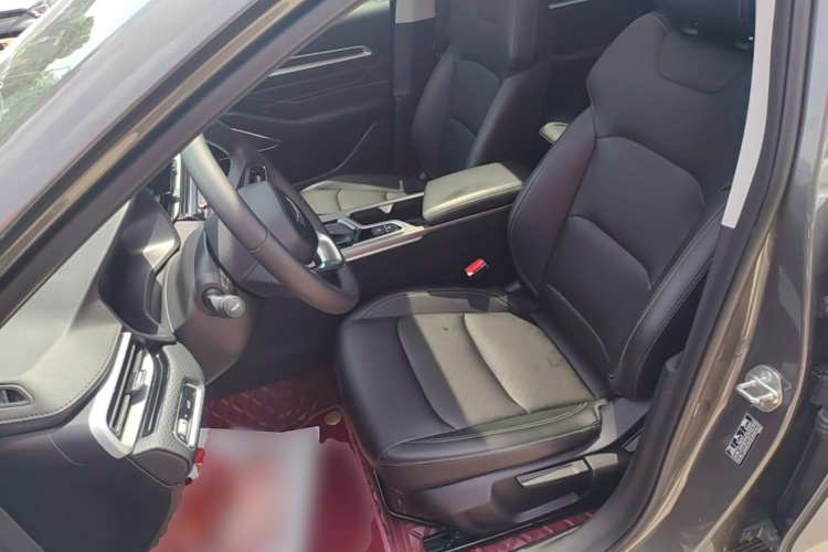 GEELY Emgrand 2023 #15 GEELY Emgrand 2023 car image #15