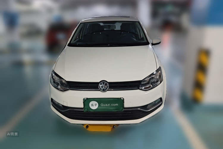 Volkswagen Polo 2016 car image #3