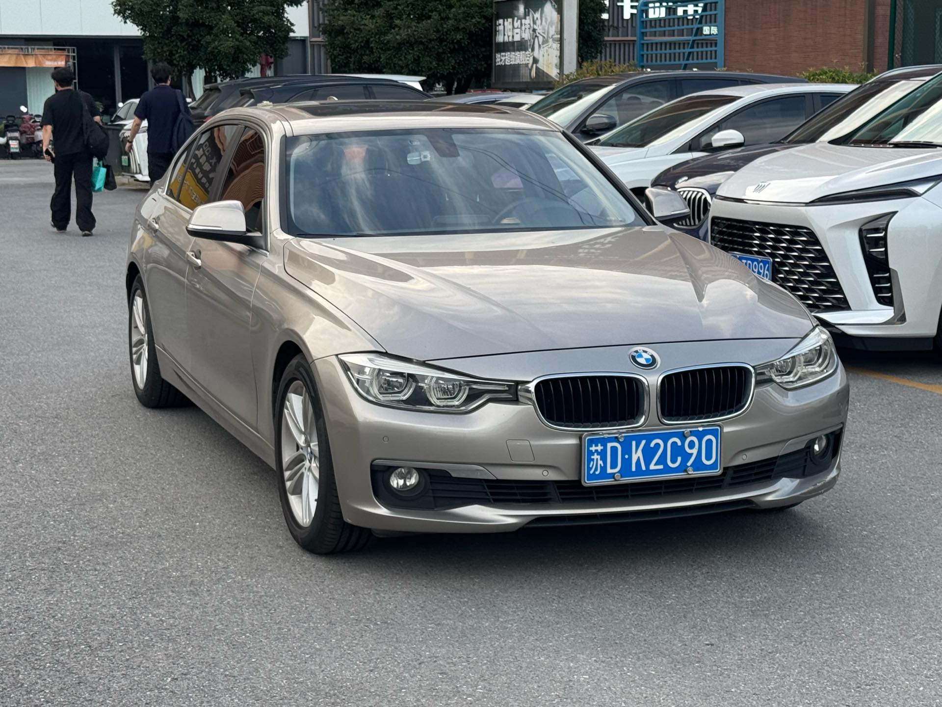 BMW 3 Series 2016 car image #3