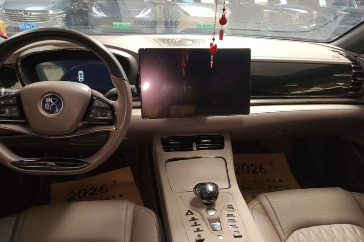 BYD Han 2022 immagine di auto #13