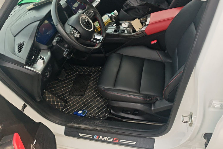 MG 5 2021 image de voiture #19