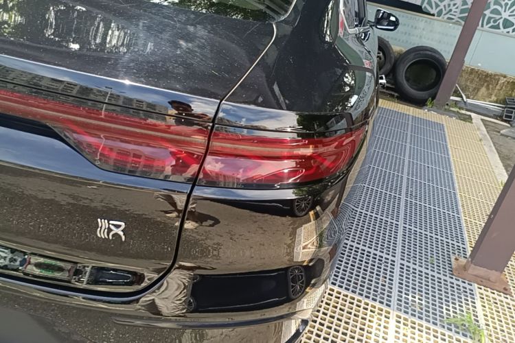 BYD Han 2024 #8 BYD Han 2024 car image #8
