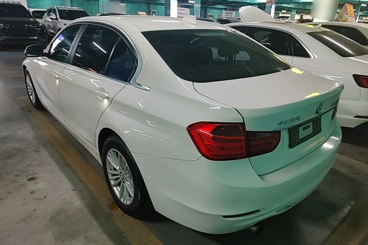 BMW 3 Series 2015 car image #5