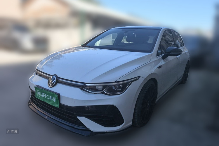 Volkswagen Golf 2023 car image #2