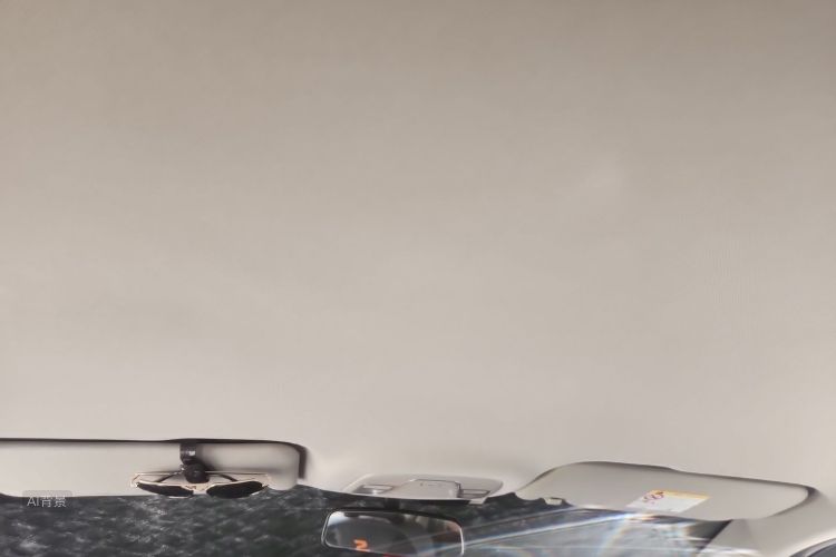 GEELY Coolray 2024 car image #20