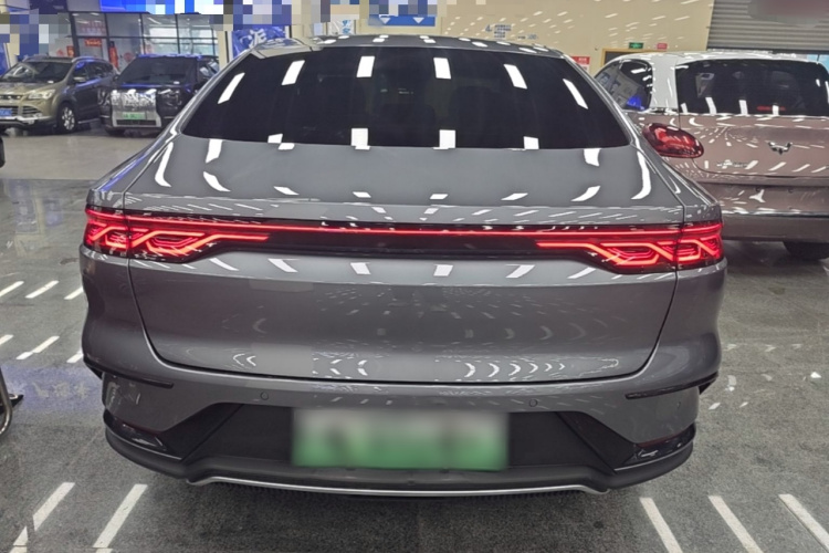 BYD Han 2022 car image #6