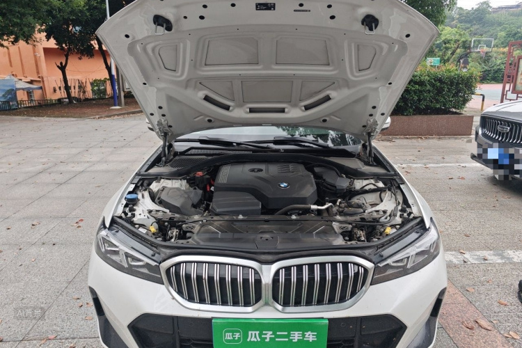 BMW 3 Series 2023 car image #22