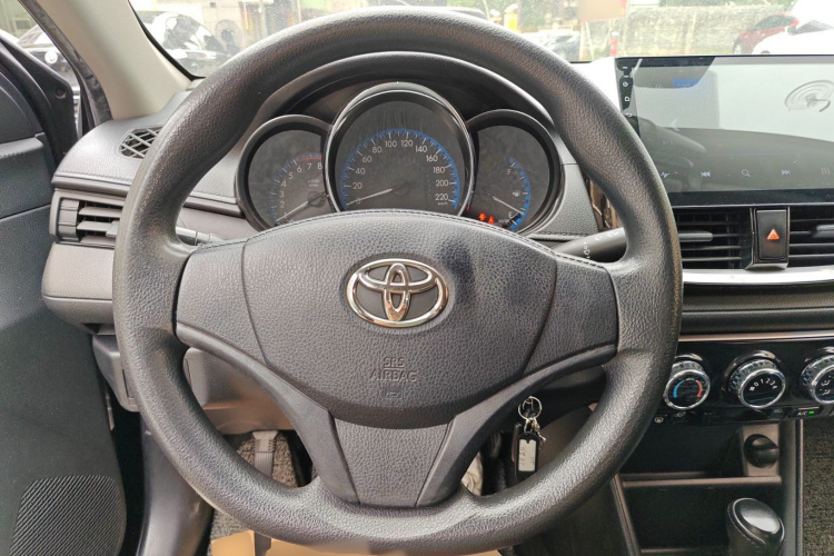 Toyota Vios 2018 car image #15