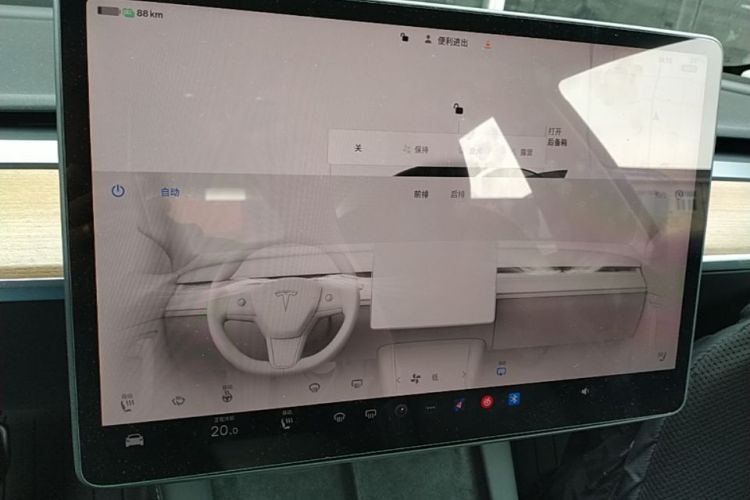 Tesla Model 3 2023 car image #13