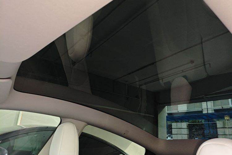 Tesla Model Y 2024 #24 Tesla Model Y 2024 car image #24