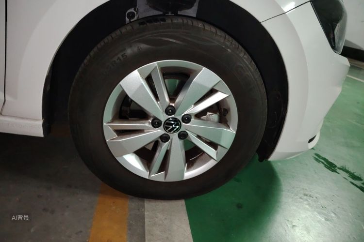 Volkswagen Polo 2024 car image #9