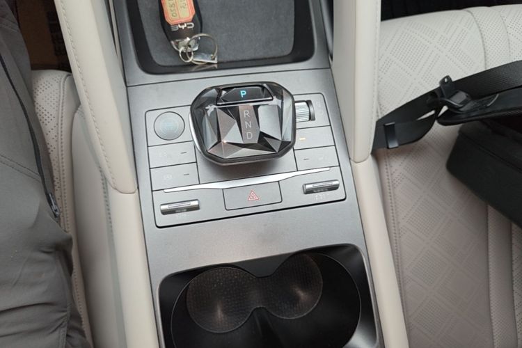 BYD YuanUP 2024 car image #14