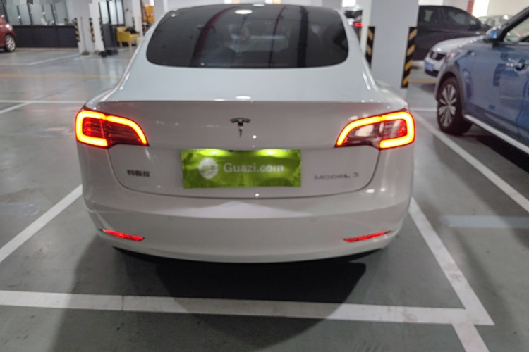 Tesla Model 3 2022 #6 Tesla Model 3 2022 immagine di auto #6