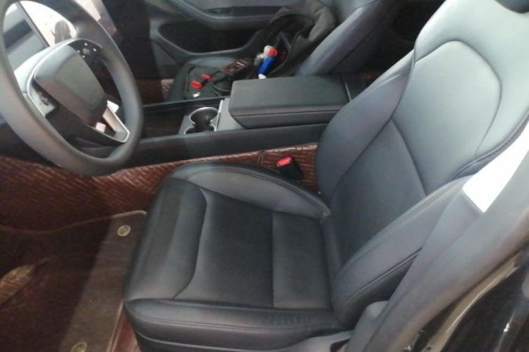 Tesla Model 3 2024 #15 Tesla Model 3 2024 car image #15