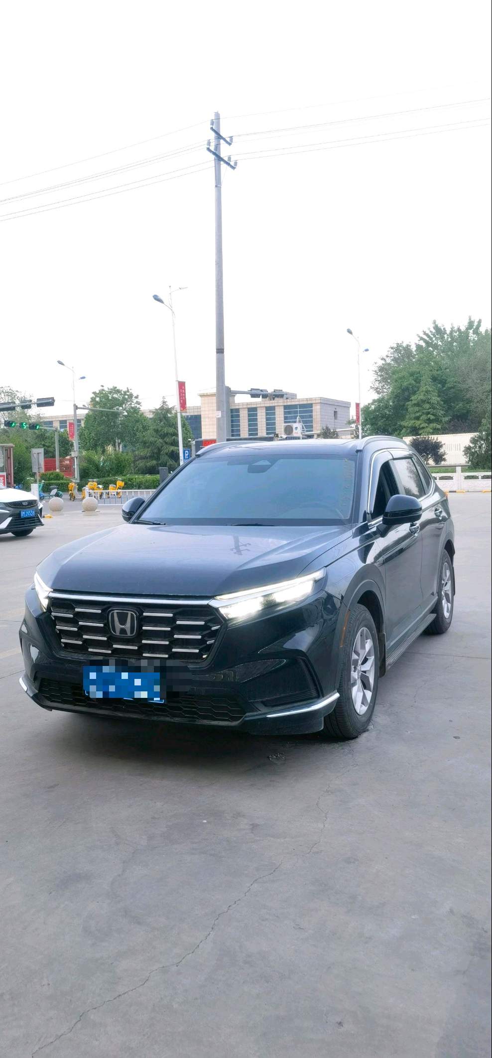Honda CR-V 2023 car image 