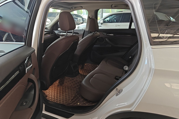 BMW X1 2020 #13 BMW X1 2020 car image #13