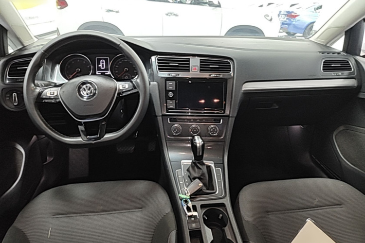 Volkswagen Golf 2018 #10 Volkswagen Golf 2018 car image #10