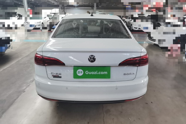 Volkswagen Bora 2022 car image #6