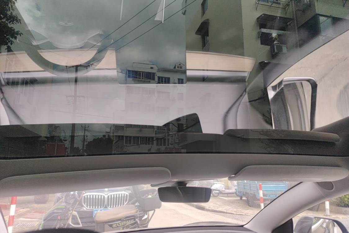 Tesla Model 3 2020 car image #20