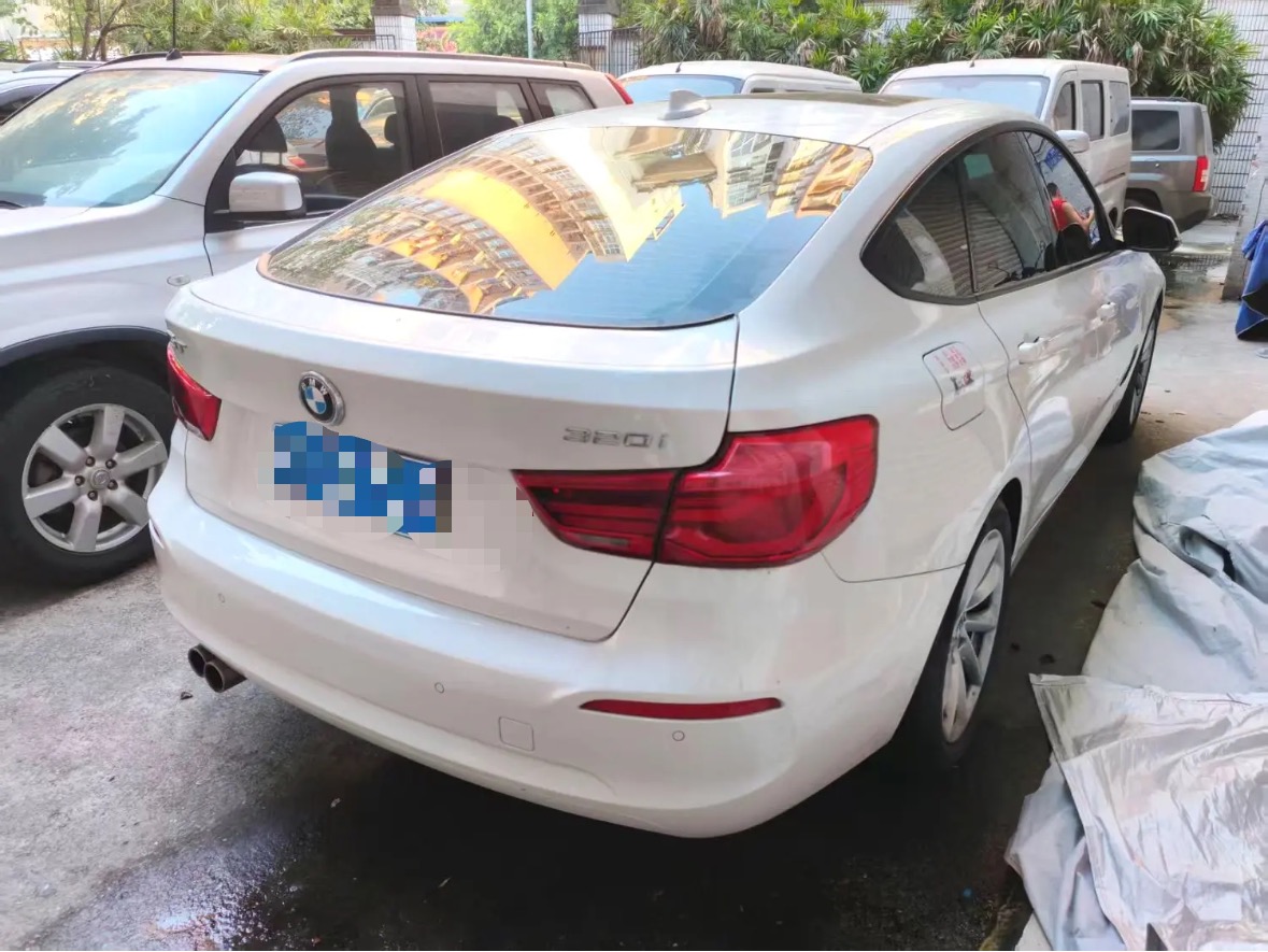 BMW 3 Series GT 2019 #2 BMW 3 Series GT 2019 car image #2