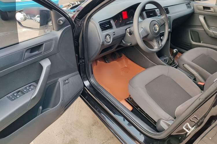 Volkswagen Santana 2016 car image #16