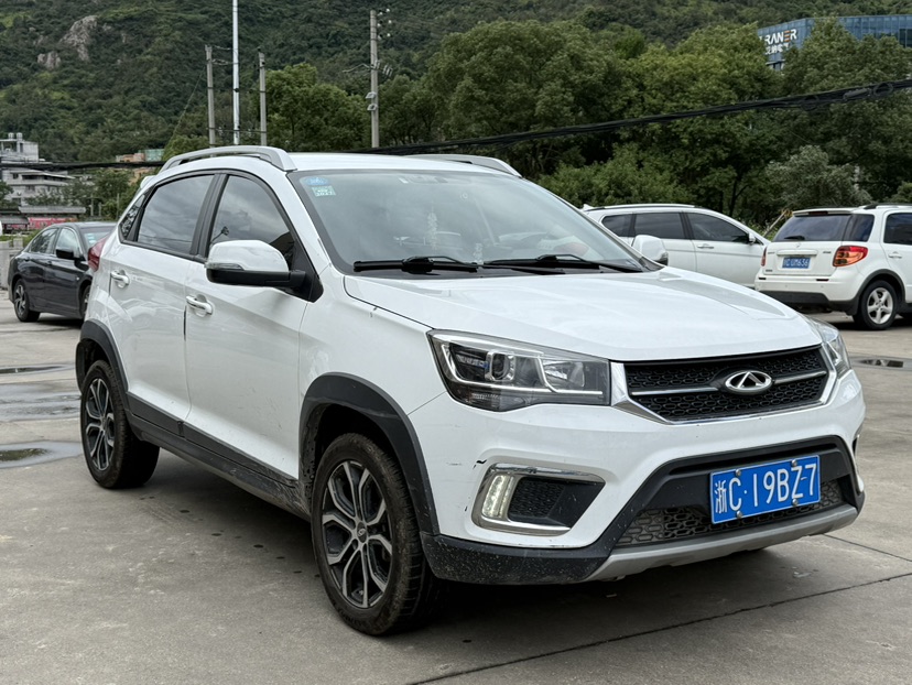 Chery Tiggo 3x 2019 immagine di auto #3