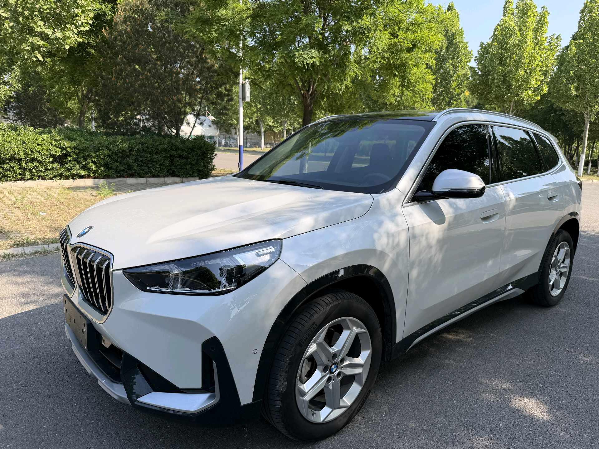 BMW X1 2023 BMW X1 2023 car image