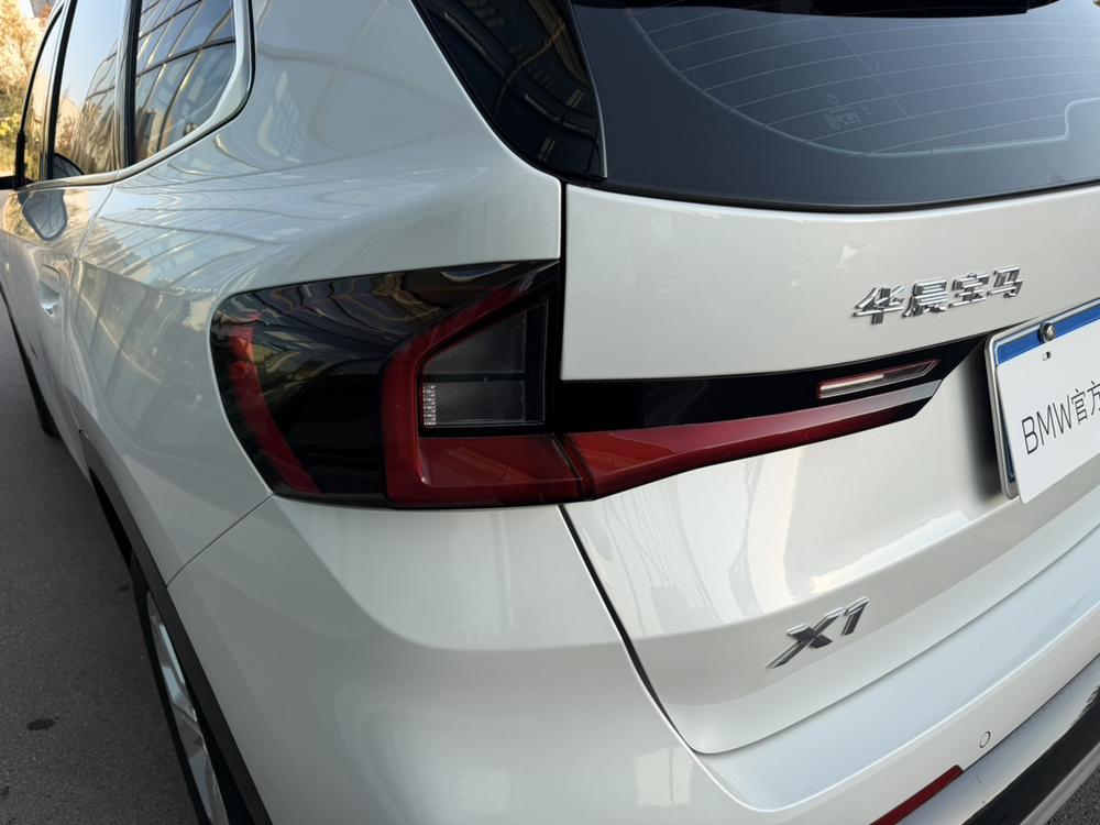 BMW X1 2023 #8 BMW X1 2023 immagine di auto #8