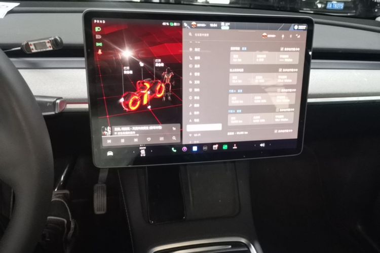 Tesla Model Y 2024 #13 Tesla Model Y 2024 car image #13