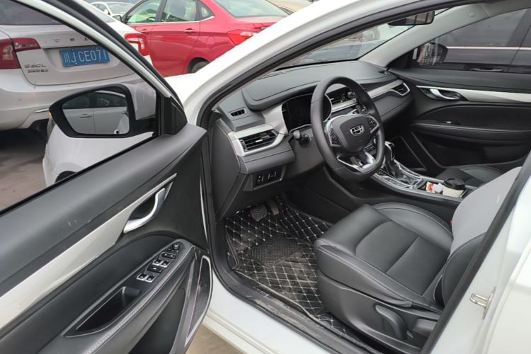GEELY Emgrand 2020 car image #16