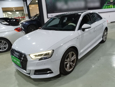 Audi A3 2019 car image 