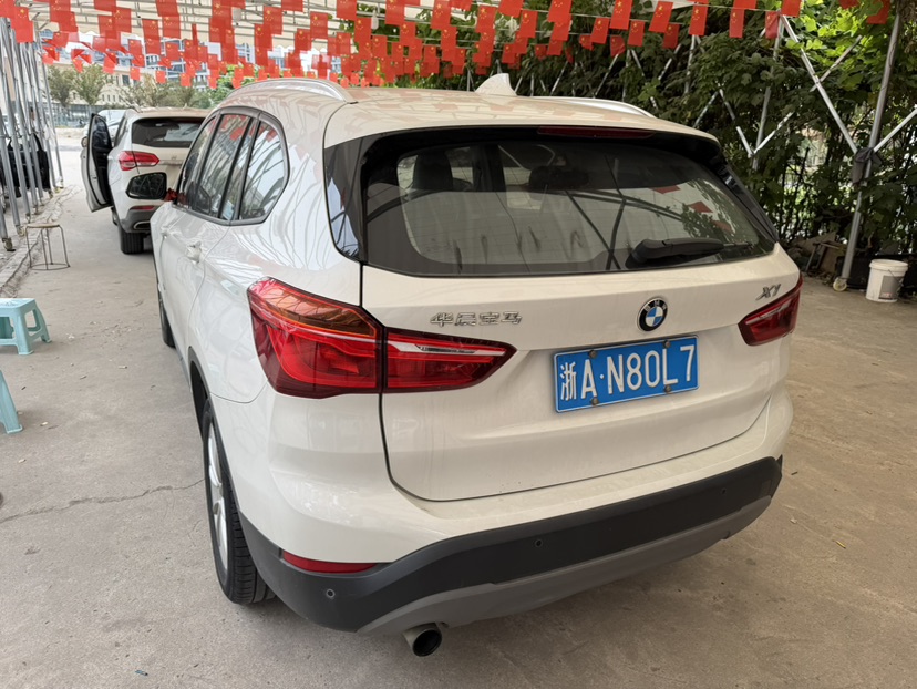 BMW X1 2017 #5 BMW X1 2017 изображение автомобиля #5