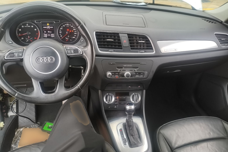 Audi Q3 2016 #10 Audi Q3 2016 car image #10