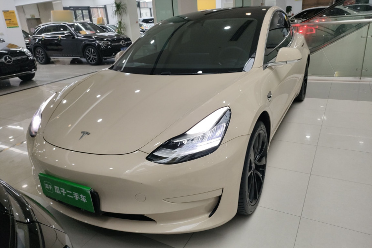 Tesla Model 3 2020 #3 Tesla Model 3 2020 immagine di auto #3