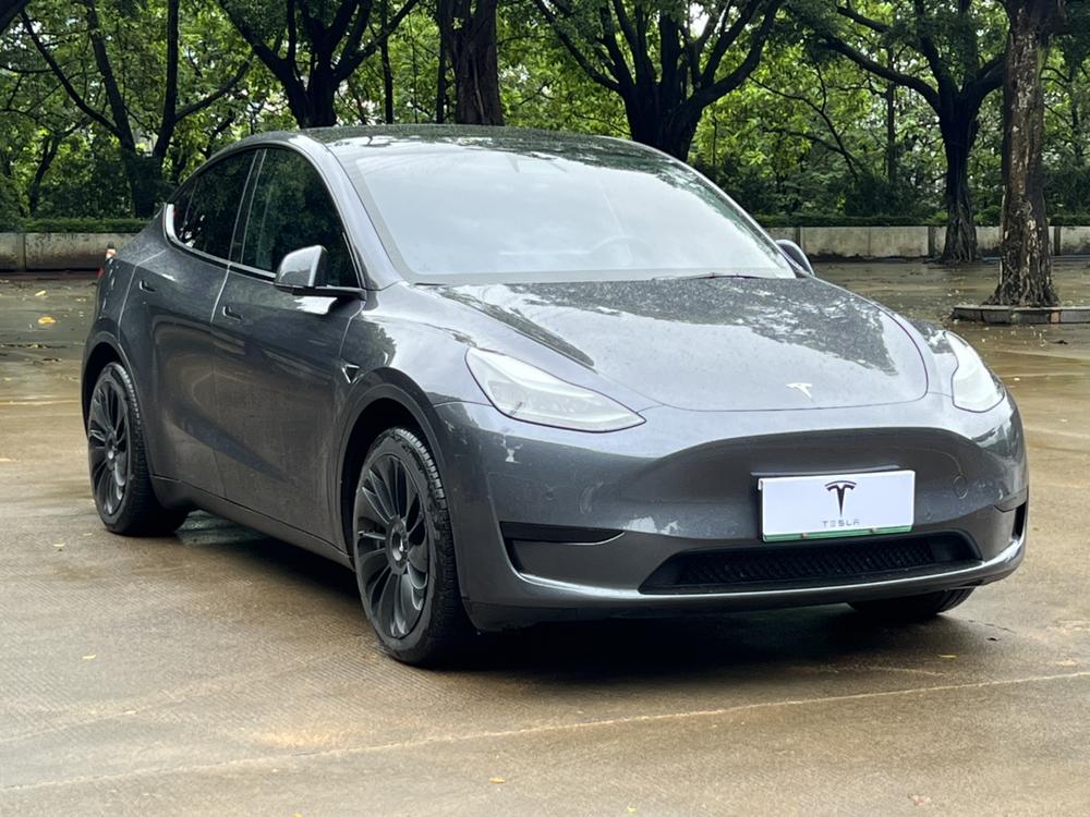 Tesla Model Y 2022 #3 Tesla Model Y 2022 car image #3