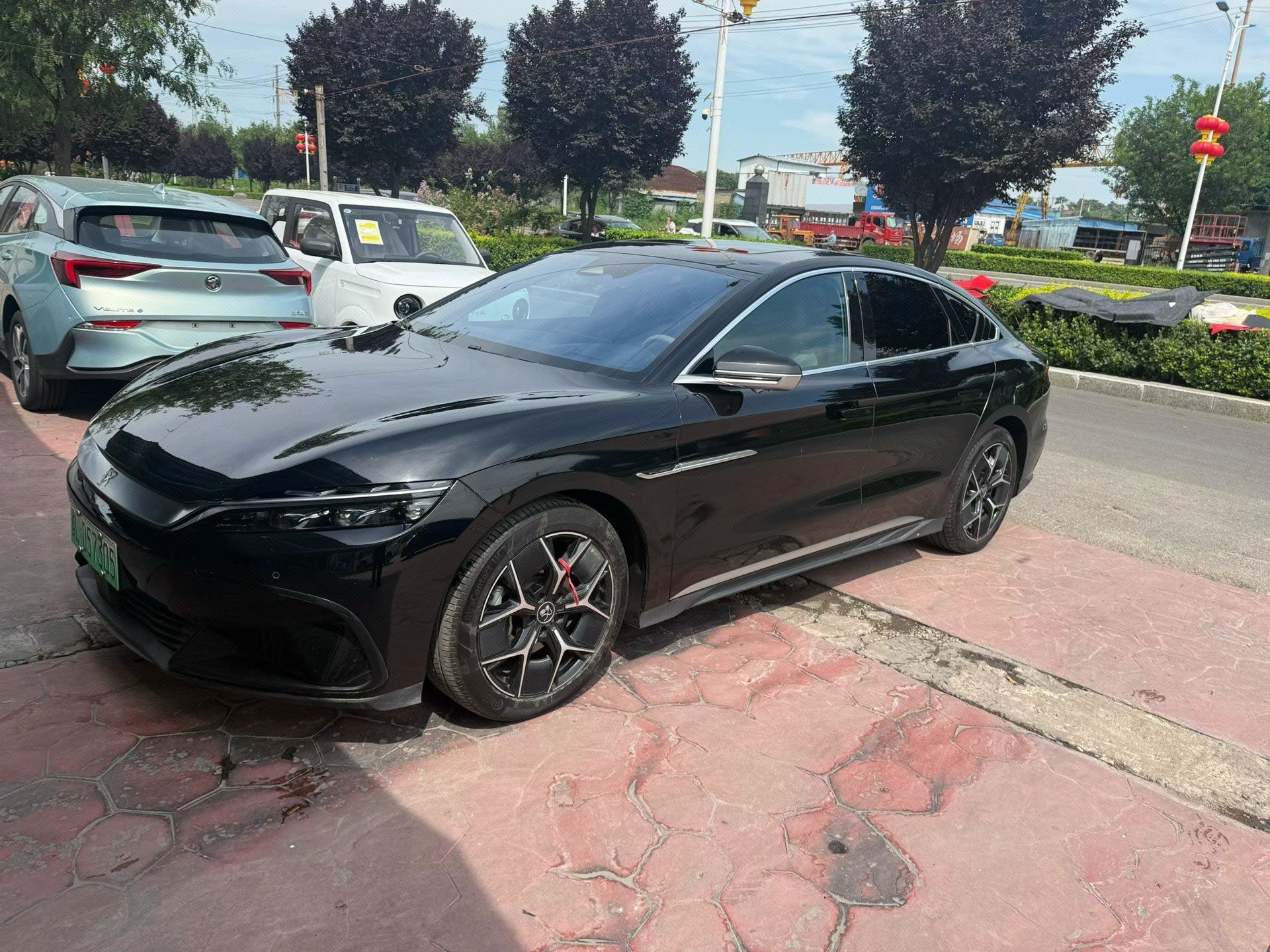 BYD Han 2024 car image 
