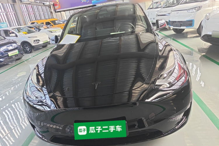 Tesla Model Y 2022 #3 Tesla Model Y 2022 car image #3
