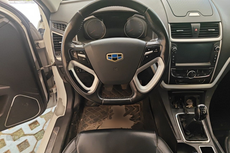 GEELY Emgrand 2016 immagine di auto #12