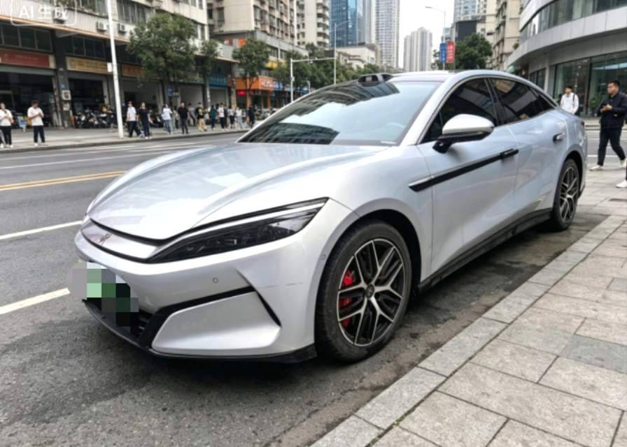 BYD HanL 2025 car image 