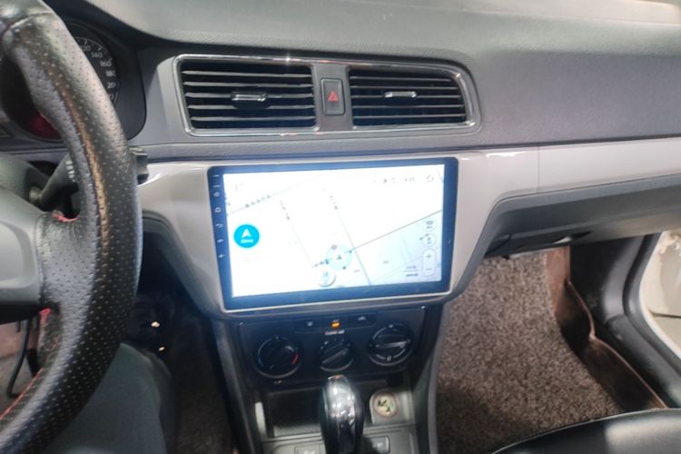 Volkswagen Lavida 2018 car image #13