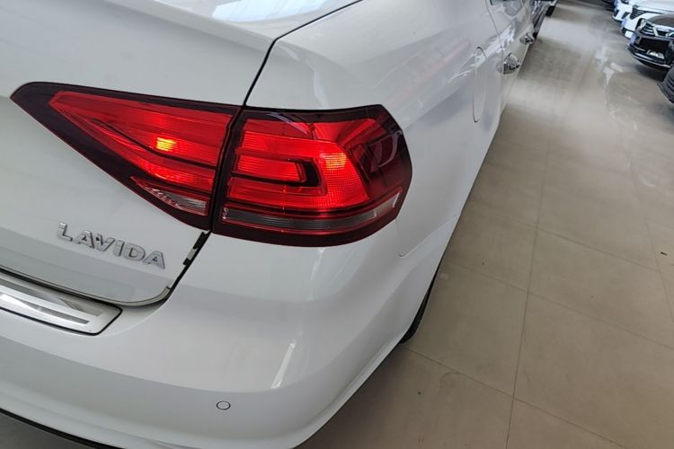 Volkswagen Lavida 2020 #8 Volkswagen Lavida 2020 car image #8