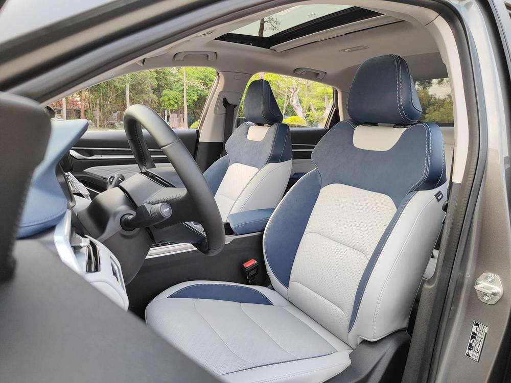 GEELY Emgrand 2022 #24 GEELY Emgrand 2022 car image #24