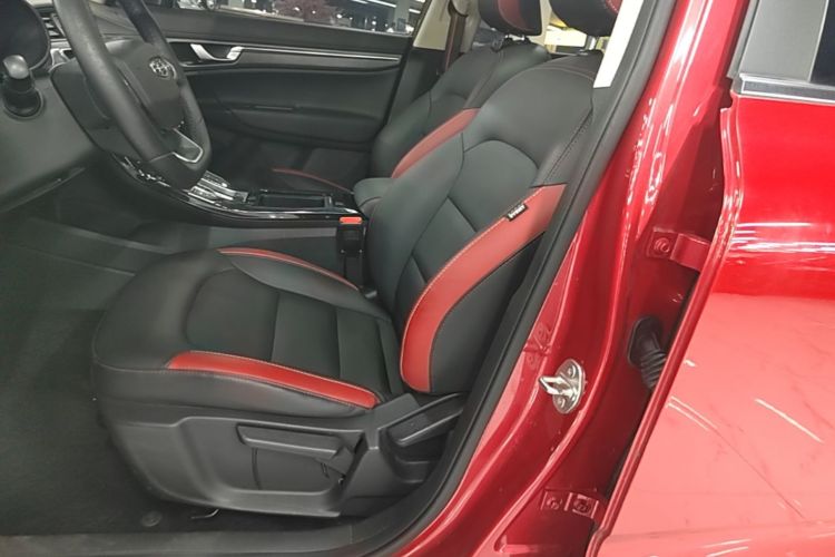 GEELY Emgrand GS 2020 car image #15