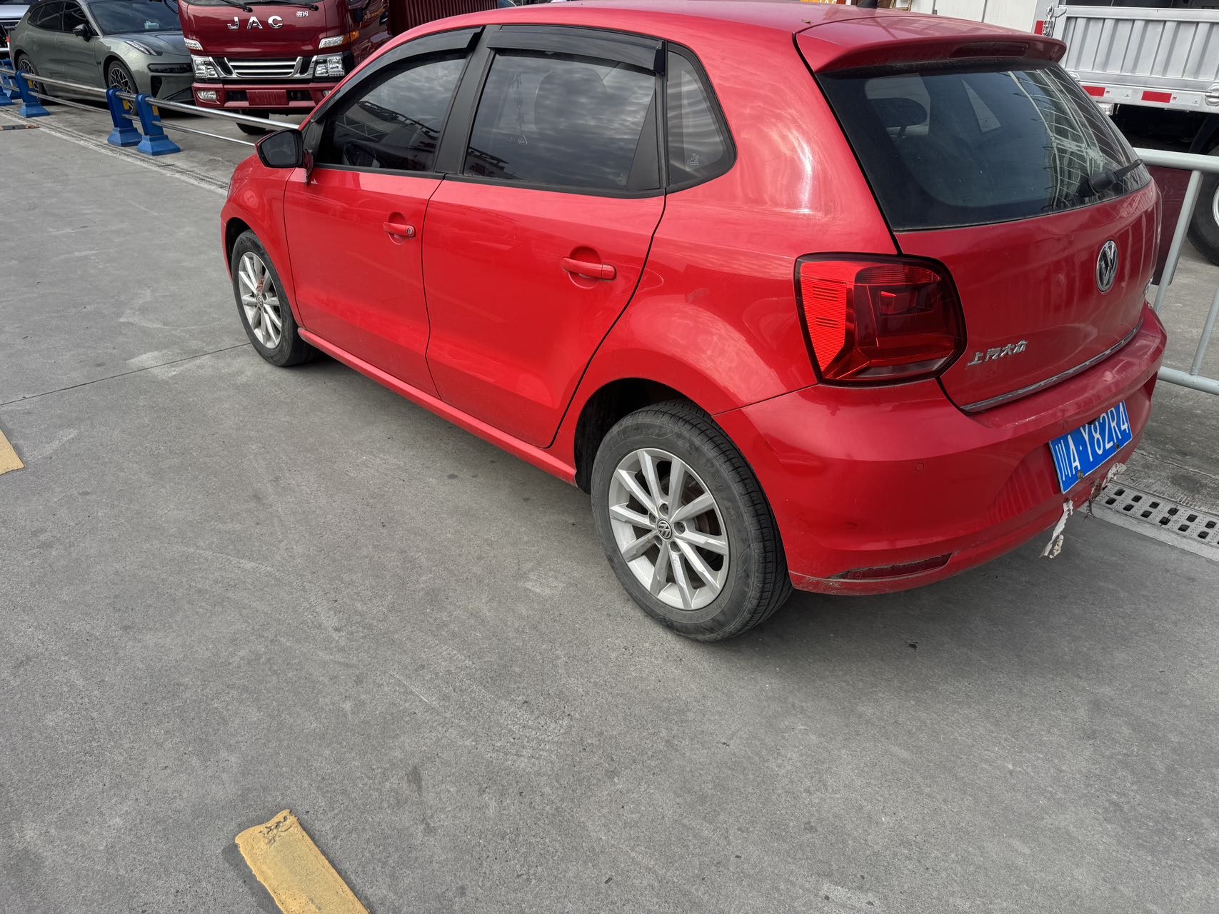 Volkswagen Polo 2017 car image #4