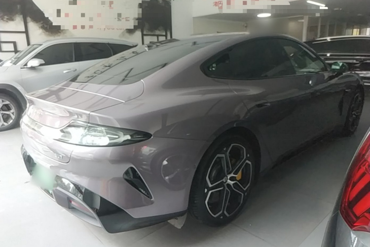 MI SU7 2025 car image #7