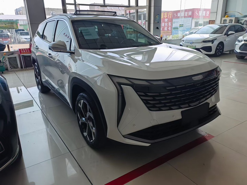 GEELY Boyue L 2023 car image #3