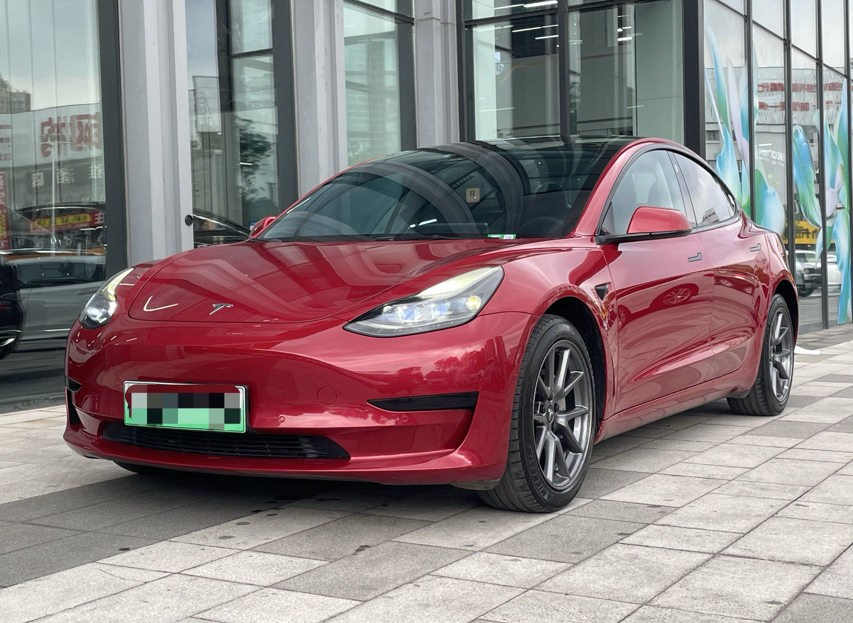 Tesla Model 3 2022 car image 
