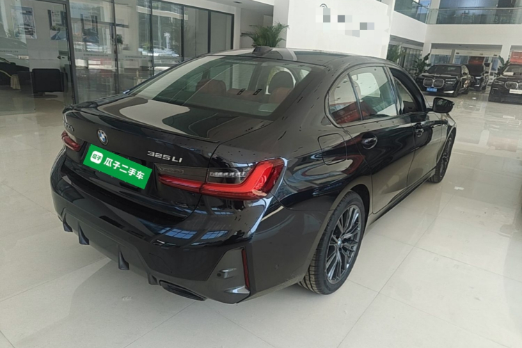 BMW 3 Series 2025 #7 BMW 3 Series 2025 car image #7
